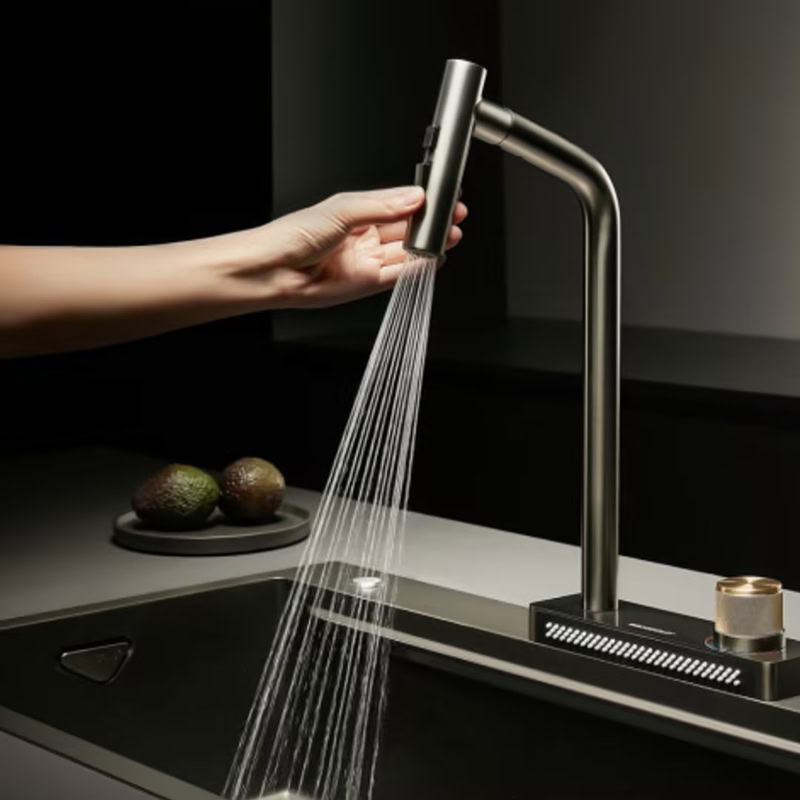 980194 Waterfall Faucet Verkleind